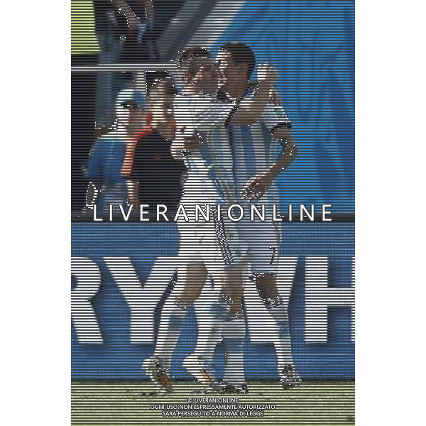 (140701) -- SAO PAULO, July 1, 2014 () -- Argentina\'s Angel Di Maria (R) celebrates a goal with Lionel Messi during the extra time of a Round of 16 match between Argentina and Switzerland of 2014 FIFA World Cup at the Arena de Sao Paulo Stadium in Sao Paulo, Brazil, on July 1, 2014. Argentina won 1-0 over Switzerland after 120 minutes and qualified for quarter-finals on Tuesday. (/Wang Lili)(pcy) ©photoshot/Agenzia Aldo Liverani sas - ITALY ONLY - EDITORIAL USE ONLY - Argentina - Svizzera Coppa del Mondo FIFA 2014 allo stadio Arena di Sao Paulo, in Brasile, 1 ° luglio 2014