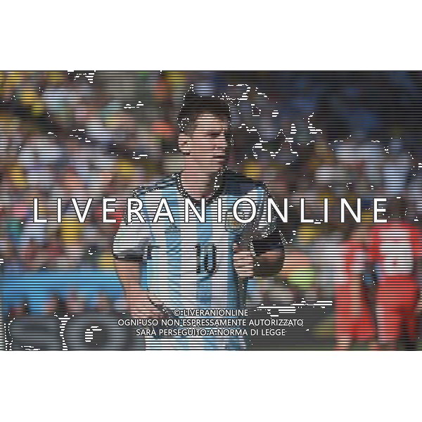 (140701) -- SAO PAULO, July 1, 2014 () -- Argentina\'s Lionel Messi reacts during a Round of 16 match between Argentina and Switzerland of 2014 FIFA World Cup at the Arena de Sao Paulo Stadium in Sao Paulo, Brazil, on July 1, 2014.(/Wang Yuguo)(rh) ©photoshot/Agenzia Aldo Liverani sas - ITALY ONLY - EDITORIAL USE ONLY - Argentina - Svizzera Coppa del Mondo FIFA 2014 allo stadio Arena di Sao Paulo, in Brasile, 1 ° luglio 2014