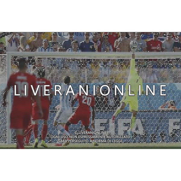 (140701) -- SAO PAULO, July 1, 2014 () -- Switzerland\'s goalkeeper Ottmar Hitzfeld (1st R) blocks a shot during a Round of 16 match between Argentina and Switzerland of 2014 FIFA World Cup at the Arena de Sao Paulo Stadium in Sao Paulo, Brazil, on July 1, 2014.(/Wang Lili)(pcy) ©photoshot/Agenzia Aldo Liverani sas - ITALY ONLY - EDITORIAL USE ONLY - Argentina - Svizzera Coppa del Mondo FIFA 2014 allo stadio Arena di Sao Paulo, in Brasile, 1 ° luglio 2014