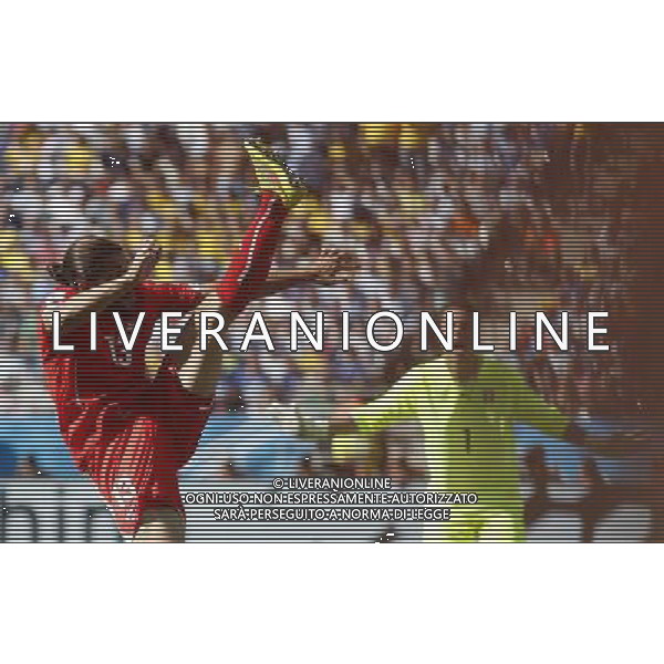 (140701) -- SAO PAULO, July 1, 2014 () -- Switzerland\'s Ricardo Rodriguez (L) competes during a Round of 16 match between Argentina and Switzerland of 2014 FIFA World Cup at the Arena de Sao Paulo Stadium in Sao Paulo, Brazil, on July 1, 2014.(/Wang Lili)(pcy) ©photoshot/Agenzia Aldo Liverani sas - ITALY ONLY - EDITORIAL USE ONLY - Argentina - Svizzera Coppa del Mondo FIFA 2014 allo stadio Arena di Sao Paulo, in Brasile, 1 ° luglio 2014