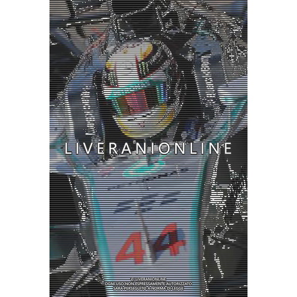 Lewis Hamilton (GBR), Mercedes AMG F1 Team 04.07.2014. Formula 1 World Championship, Rd 9, British Grand Prix, Silverstone, England, Practice Day. - www.xpbimages.com, EMail: requests@xpbimages.com - copy of publication required for printed pictures. Every used picture is fee-liable. © Copyright: Charniaux / XPB Images /Agenzia Aldo Liverani sas - ITALY ONLY - Gp F1 Prove Libere Silverstone, Inghilterra
