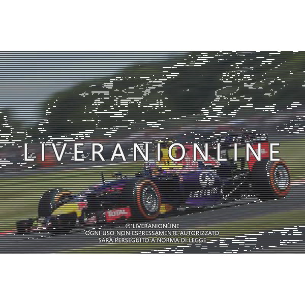 Daniel Ricciardo (AUS) Red Bull Racing RB10. 04.07.2014. Formula 1 World Championship, Rd 9, British Grand Prix, Silverstone, England, Practice Day. - www.xpbimages.com, EMail: requests@xpbimages.com - copy of publication required for printed pictures. Every used picture is fee-liable. © Copyright: Moy / XPB Images /Agenzia Aldo Liverani sas - ITALY ONLY - Gp F1 Prove Libere Silverstone, Inghilterra