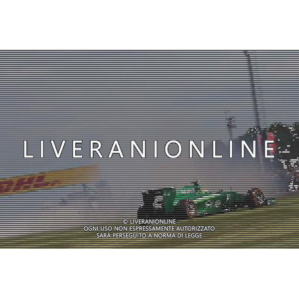 Marcus Ericsson (SWE) Caterham CT05 spins during FP1. 04.07.2014. Formula 1 World Championship, Rd 9, British Grand Prix, Silverstone, England, Practice Day. - www.xpbimages.com, EMail: requests@xpbimages.com - copy of publication required for printed pictures. Every used picture is fee-liable. © Copyright: Moy / XPB Images /Agenzia Aldo Liverani sas - ITALY ONLY - Gp F1 Prove Libere Silverstone, Inghilterra