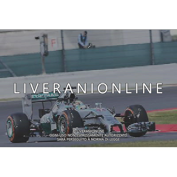 Lewis Hamilton (GBR) Mercedes AMG F1 W05. 04.07.2014. Formula 1 World Championship, Rd 9, British Grand Prix, Silverstone, England, Practice Day. - www.xpbimages.com, EMail: requests@xpbimages.com - copy of publication required for printed pictures. Every used picture is fee-liable. © Copyright: Moy / XPB Images /Agenzia Aldo Liverani sas - ITALY ONLY - Gp F1 Prove Libere Silverstone, Inghilterra