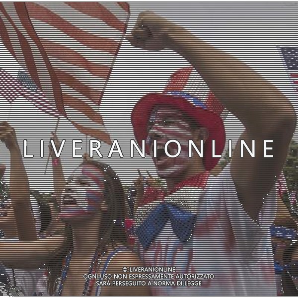 7 1 2 1 16 ( ) United States fans react while watching the World Cup soccer match between the U.S. and Belgium at a viewing party on Tuesday, July 1, 2014, in Redondo Beach, California. Belgium won 2-1 in extra time. (Xinhua/Zhao Hanrong) ©PHOTOSHOT /Agenzia Aldo Liverani sas - ITALY ONLY - EDITORIAL USE ONLY ©PHOTOSHOT/Agenzia Aldo Liverani sas - ITALY ONLY - EDITORIAL USE ONLY