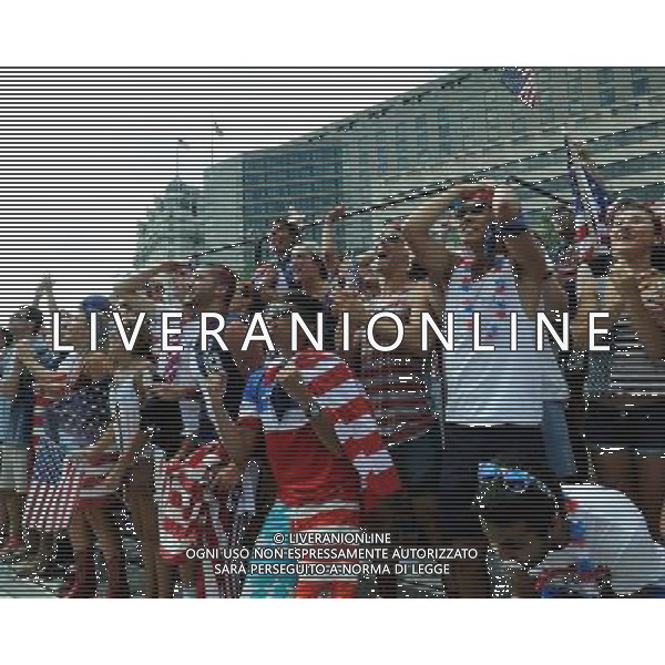 (140701) -- WASHINGTON D.C., July 1, 2014 () -- Fans of the U.S. watch the televised 2014 FIFA World Cup match between the U.S. and Belgium in Washington D.C., the United States, on July 1, 2014. Belgium won 2-1 over U.S. after 120 minutes and qualified for quarter-finals on Tuesday. (/Yin Bogu) ©PHOTOSHOT /Agenzia Aldo Liverani sas - ITALY ONLY - EDITORIAL USE ONLY ©PHOTOSHOT/Agenzia Aldo Liverani sas - ITALY ONLY - EDITORIAL USE ONLY