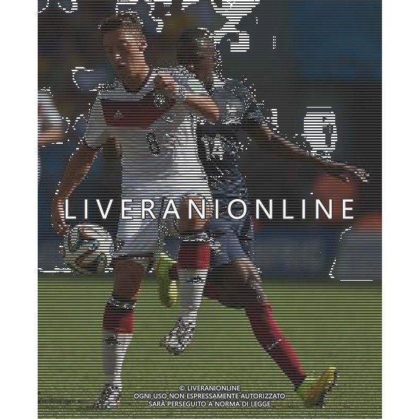 FIFA World Cup Brasile 2014 Quarti di Finale Rio de Janeiro - 04.07.2014 Francia-Germania Nella Foto:ozil matuidi /Ph.Vitez-Ag. Aldo Liverani