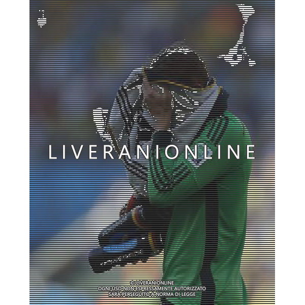 (140704) -- RIO DE JANEIRO, July 4, 2014 () -- Germany\'s goalkeeper Manuel Neuer leaves the field after a quarter-finals match between France and Germany of 2014 FIFA World Cup at the Estadio do Maracana Stadium in Rio de Janeiro, Brazil, on July 4, 2014. Germany won 1-0 over France and qualified for semi-finals on Friday.(/Wang Lili)(rh) AG ALDO LIVERANI SAS ONLY ITALY