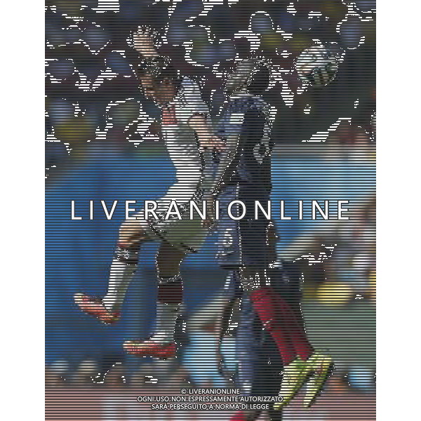 (140704) -- RIO DE JANEIRO, July 4, 2014 () -- Germany\'s Miroslav Klose (L) vies with France\'s Mamadou Sakho during a quarter-finals match between France and Germany of 2014 FIFA World Cup at the Estadio do Maracana Stadium in Rio de Janeiro, Brazil, on July 4, 2014.(/Wang Lili)(pcy) AG ALDO LIVERANI SAS ONLY ITALY