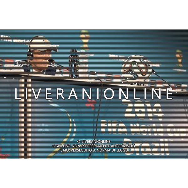 (140704) -- BRASILIA , July 4, 2014 () -- Argentina\'s coach Alejandro Sabella attends a press conference in Brasilia, Brazil, on July 4, 2014, ahead of a quarter-finals match between Argentina and Belgium of 2014 FIFA World Cup. (/Li Ming)(pcy) AG ALDO LIVERANI SAS ONLY ITALY