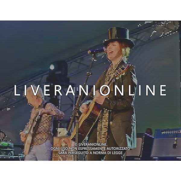  Suzanne Vega perform on the Songbird Stage, Friday Cornbury Festival 2014, The Great Tew Park, Oxfordshire Date ; 04/07/2014 AG ALDO LIVERANI SAS ONLY ITALY