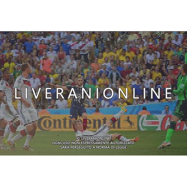 Karim BENZEMA / Bastian SCHWEINSTEIGER / Manuel NEUER - 04.07.2014 - France / Allemagne - 1/4Finale Coupe du Monde 2014 -Rio de Janeiro- Photo : Dave Winter / Icon Sport AG ALDO LIVERANI SAS ONLY ITALY