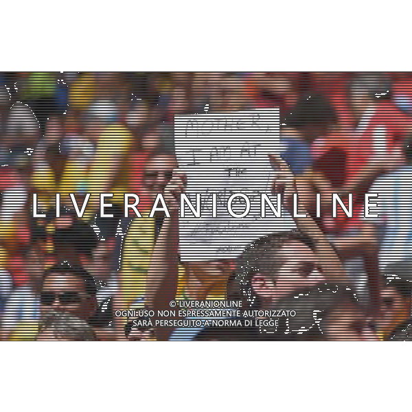 KIBICE REPREZENTACJI ARGENTYNY 2014.07.05 ESTADIO NATIONAL DE BRASILIA GARRINCHA BRAZYLIA PILKA NOZNA MISTRZOSTWA SWIATA FIFA WORLD CUP 2014 KADRA REPREZENTACJA ARGENTYNA - BELGIA FOTO PAULA DUDA / PRESSFOCUS/NEWSPIX.PL --- Newspix.pl AG ALDOL IVERANI SAS ONLY ITALY *** Local Caption *** www.newspix.pl mail us: info@newspix.pl call us: 0048 022 23 22 222 --- Polish Picture Agency by Ringier Axel Springer Poland