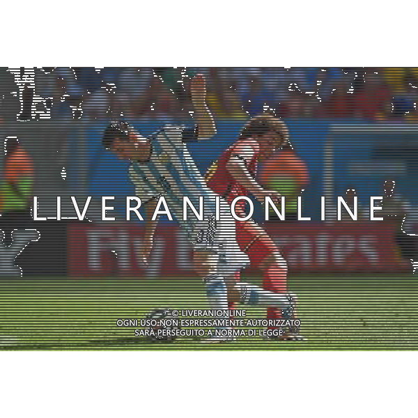 AXEL WITSEL (P) I LIONEL MESSI 2014.07.05 ESTADIO NATIONAL DE BRASILIA GARRINCHA BRAZYLIA PILKA NOZNA MISTRZOSTWA SWIATA FIFA WORLD CUP 2014 KADRA REPREZENTACJA ARGENTYNA - BELGIA FOTO PAULA DUDA / PRESSFOCUS/NEWSPIX.PL --- Newspix.pl AG ALDOL IVERANI SAS ONLY ITALY *** Local Caption *** www.newspix.pl mail us: info@newspix.pl call us: 0048 022 23 22 222 --- Polish Picture Agency by Ringier Axel Springer Poland