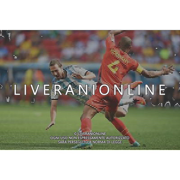 GONZALO HIGUAIN (L) I VINCENT KOMPANY 2014.07.05 ESTADIO NATIONAL DE BRASILIA GARRINCHA BRAZYLIA PILKA NOZNA MISTRZOSTWA SWIATA FIFA WORLD CUP 2014 KADRA REPREZENTACJA ARGENTYNA - BELGIA FAUL FOTO PAULA DUDA / PRESSFOCUS/NEWSPIX.PL --- Newspix.pl AG ALDOL IVERANI SAS ONLY ITALY *** Local Caption *** www.newspix.pl mail us: info@newspix.pl call us: 0048 022 23 22 222 --- Polish Picture Agency by Ringier Axel Springer Poland