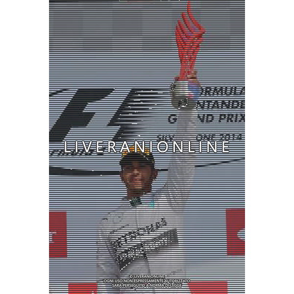 Lewis Hamilton (GBR), Mercedes AMG F1 Team 06.07.2014. Formula 1 World Championship, Rd 9, British Grand Prix, Silverstone, England, Race Day. - www.xpbimages.com, EMail: requests@xpbimages.com - copy of publication required for printed pictures. Every used picture is fee-liable. © Copyright: Charniaux / XPB Images AG ALDO LIVERANI SAS ONLY ITALY
