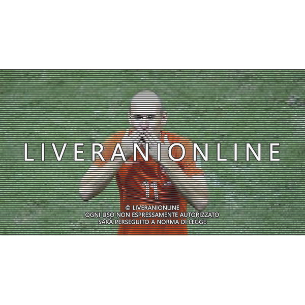 (140705) -- SALVADOR, July 5, 2014 () -- Netherlands\' Arjen Robben celebrates after winning a quarter-finals match between Netherlands and Costa Rica of 2014 FIFA World Cup at the Arena Fonte Nova Stadium in Salvador, Brazil, on July 5, 2014. Netherlands won 4-3 on penalties over Costa Rica after a 0-0 tie and qualified for semi-finals on Saturday. (/Yang Lei)(xzj) ©photoshot/Agenzia Aldo Liverani sas - ITALY ONLY - EDITORIAL USE ONLY - Olanda vs Costa Rica partita di quarti di finale Coppa del mondo FIFA 2014 in Salvador, in Brasile, il 5 luglio 2014.