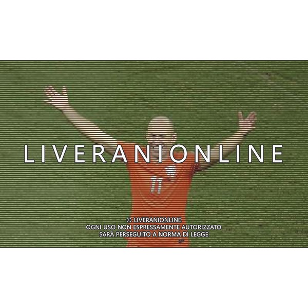(140705) -- SALVADOR, July 5, 2014 () -- Netherlands\' Arjen Robben celebrates after winning a quarter-finals match between Netherlands and Costa Rica of 2014 FIFA World Cup at the Arena Fonte Nova Stadium in Salvador, Brazil, on July 5, 2014. Netherlands won 4-3 on penalties over Costa Rica after a 0-0 tie and qualified for semi-finals on Saturday. (/Yang Lei)(xzj) ©photoshot/Agenzia Aldo Liverani sas - ITALY ONLY - EDITORIAL USE ONLY - Olanda vs Costa Rica partita di quarti di finale Coppa del mondo FIFA 2014 in Salvador, in Brasile, il 5 luglio 2014.