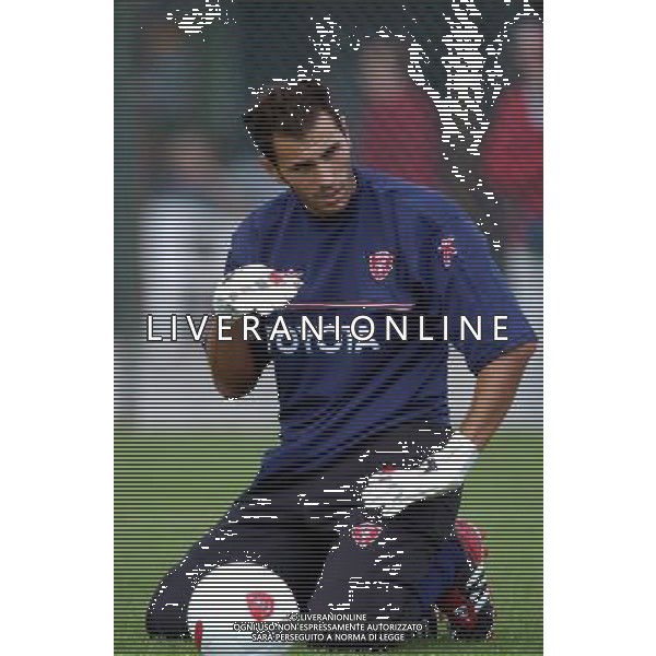 FOLGARIA 02/07/2003 PRIMO ALLENAMENTO IN RITIRO DEL PERUGIA CALCIO NELLA FOTO: CONCETTI EMANUELE* FOTO 1905/ROBERTO SETTONCE/ALDO LIVERANI