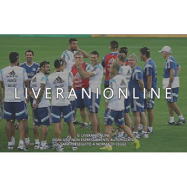 (140706) -- BELO HORIZONTE, July 6, 2014 () -- Argentina\'s players take part in a training session in Belo Horizonte, Brazil, July 6, 2014. Argentina will competes with Netherlands in a semi-finals match of the 2014 FIFA World Cup on July 9. (/Telam)(sp/xzj) ©PHOTOSHOT/Agenzia Aldo Liverani sas - ITALY ONLY - EDITORIAL USE ONLY - Allenamento dell\'Argentina a Belo Horizonte, in Brasile, 6 luglio 2014 in attesa della semifinale della Coppa del Mondo FIFA 2014