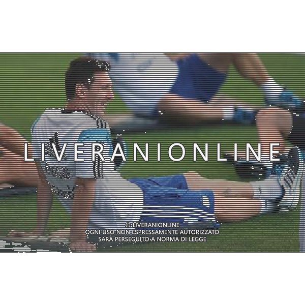 (140706) -- BELO HORIZONTE, July 6, 2014 () -- Argentina\'s Lionel Messi takes part in a training session in Belo Horizonte, Brazil, July 6, 2014. Argentina will competes with Netherlands in a semi-finals match of the 2014 FIFA World Cup on July 9. (/Telam) (sp/xzj) ©PHOTOSHOT/Agenzia Aldo Liverani sas - ITALY ONLY - EDITORIAL USE ONLY - Allenamento dell\'Argentina a Belo Horizonte, in Brasile, 6 luglio 2014 in attesa della semifinale della Coppa del Mondo FIFA 2014