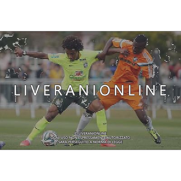 RJ - COPA/BRASIL/TREINO - ESPORTES - Willian (E) durante jogo- treino da sele o brasileira contra o time sub-20 do Fluminense, realizado na Granja Comary, em Teres olis, regi serrana do Rio de Janeiro, neste domingo (6). A equipe se prepara para enfrentar a Alemanha na pr ima ter -feira (08), pelas semifinais da Copa do Mundo 2014. 06/07/2014 - Foto: F IO MOTTA/ESTAD CONTE O ©PHOTOSHOT/Agenzia Aldo Liverani sas - ITALY ONLY - EDITORIAL USE ONLY - Allenamento della nazionale Brasiliana a Rio de Janeiro, Brasile 6 luglio 2014 in attesa della semifinale della coppa del mondo FIFA 2014