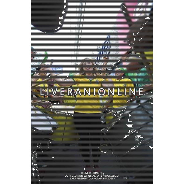 Animatrice de la tele bresilienne avant le match avec les supporters du Bresil - 08.07.2014 - Bresil / Allemagne - 1/2Finale de la Coupe du Monde 2014 Photo : Dave Winter / Icon Sport AG ALDO LIVERANI SAS ONLY ITALY