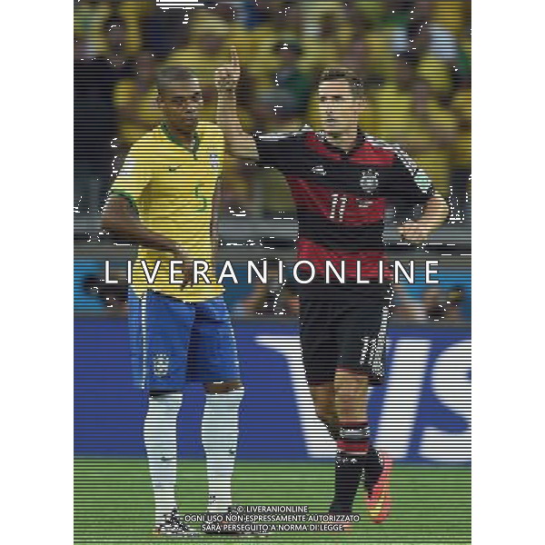 (140708) -- BELO HORIZONTE, July 8, 2014 () -- Germany\'s Miroslav Klose (R) celebrates a goal during a semifinal match between Brazil and Germany of 2014 FIFA World Cup at the Estadio Mineirao Stadium in Belo Horizonte, Brazil, on July 8, 2014. Germany won 7-1 over Brazil and qualified for the final on Tuesday.(/Liu Dawei)(rh) ©photoshot/Agenzia Aldo Liverani sas - ITALY ONLY - EDITORIAL USE ONLY - BRASILE VS GERMANIA partita di semifinale Coppa del mondo FIFA 2014 Mineirao stadio Estadio a Belo Horizonte, in Brasile, 8 luglio 2014, la Germania ha vinto 7-1 e qualificato per la finale
