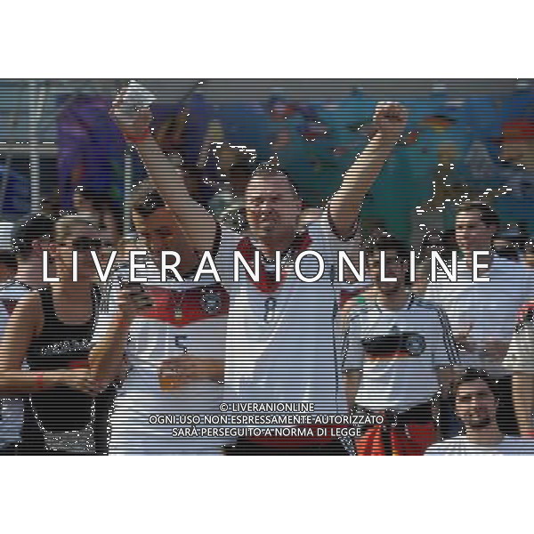Germany fans in New York watch as their team beats Brazil 7-1 in the World Cup semi final - I tifosi della Germania a New York mentre guardano la partita contro il Brasile vinta 7-1 nella semifinale della Coppa del Mondo FIFA Brasile 2014 ©PHOTOSHOT/Agenzia Aldo Liverani sas - ITALY ONLY - EDITORIAL USE ONLY