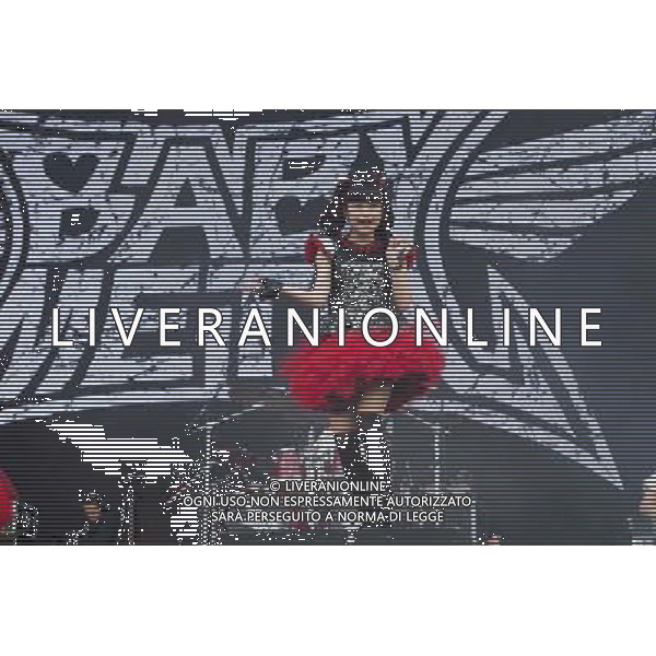 J-Metal group Babymetal perform on the main stage at Sonisphere Festival, Knebworth, UK on 5th July 2014. The band consists of Suzuka Nakamoto (Su-Metal - wearing two gloves), Moa Kikuchi (Moametal - wearing glove on left hand) and Yui Mizuno (Yuimetal - wearing glove on right hand) ©PHOTOSHOT/Agenzia Aldo Liverani sas - ITALY ONLY - EDITORIAL USE ONLY - Il Gruppo Babymetal J-Metal si esibisce sul palco de Festival Sonisphere, Knebworth, Regno Unito il 5 luglio 2014