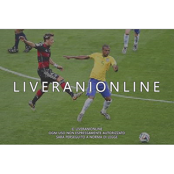 Mesut OZIL / FERNANDINHO - 08.07.2014 - Bresil / Allemagne - 1/2Finale de la Coupe du Monde 2014 -Belo Horizonte- Photo : David Winter / Icon Sport /Agenzia Aldo Liverani sas - ONLY ITALY - BRASILE VS GERMANIA partita di semifinale Coppa del mondo FIFA 2014 Mineirao stadio Estadio a Belo Horizonte, in Brasile, 8 luglio 2014, la Germania ha vinto 7-1 e qualificato per la finale