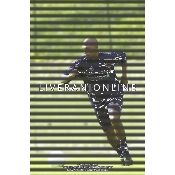 FOLGARIA 02/07/2003 PRIMO ALLENAMENTO IN RITIRO DEL PERUGIA CALCIO NELLA FOTO: BOTHROYD JAY* FOTO 1905/ROBERTO SETTONCE/ALDO LIVERANI