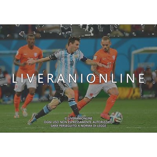 Lionel MESSI / Wesley SNEIJDER - 09.07.2014 - Argentine / Pays Bas - 1/2Finale Coupe du Monde -Sao Paulo Photo : Dave Winter / Icon Sport AG ALDO LIVERANI SAS ONLY ITALY