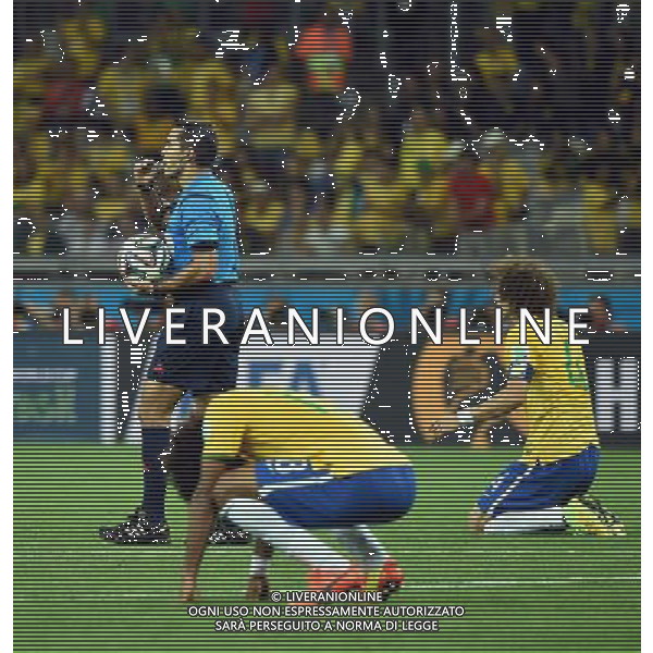 (140708) -- BELO HORIZONTE, July 8, 2014 () -- Mexico\'s referee Marco Rodriguez (L) blows the final whistle at the end of a semifinal match between Brazil and Germany of 2014 FIFA World Cup at the Estadio Mineirao Stadium in Belo Horizonte, Brazil, on July 8, 2014. Germany won 7-1 over Brazil and qualified for the final on Tuesday. (/Liu Dawei)(pcy) ©photoshot/Agenzia Aldo Liverani sas - ITALY ONLY - EDITORIAL USE ONLY - BRASILE VS GERMANIA partita di semifinale Coppa del mondo FIFA 2014 Mineirao stadio Estadio a Belo Horizonte, in Brasile, 8 luglio 2014, la Germania ha vinto 7-1 e qualificato per la finale