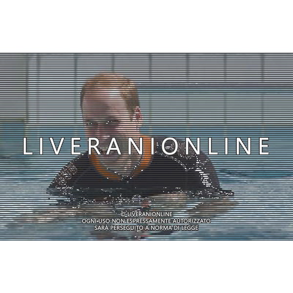 Britain\'s Prince William is pictured as he prepares to snorkel with British Sub-Aqua Club (BSAC) members at a swimming pool in central London on July 9, 2014. In May 2014, The Duke of Cambridge followed in the footsteps of The Prince of Wales and The Duke of Edinburgh by becoming President of BSAC, the UKÇƒÙs governing body for scuba diving. ©PHOTOSHOT/Agenzia Aldo Liverani sas - ITALY ONLY - EDITORIAL USE ONLY - REALI INGLESI: Il principe Carlo d\'inghilterra con il figlio William al British Club Subacqueo (BSAC) a Londra il 9 luglio 2014
