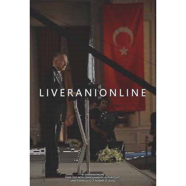 (140710) -- ISTANBUL, July 10, 2014 () -- Turkish presidential candidate Ekmeleddin Ihsanoglu gives a speech at a press conference in Istanbul, on July 10, 2014. As the sectarian war between Sunnis and Shiites has been escalating in Turkey\'s neighbor Iraq, Turkish presidential candidates appeal for unity and solidarity at their publicity campaigns here on Thursday. (/Lu Zhe)(bxq) ©PHOTOSHOT/Agenzia Aldo Liverani sas - - ITALY ONLY - EDITORIAL USE ONLY - Il Candidato presidenziale turco Ekmeleddin Ihsanoglu fa un discorso ad una conferenza stampa a Istanbul, Turchia 10 luglio 2014