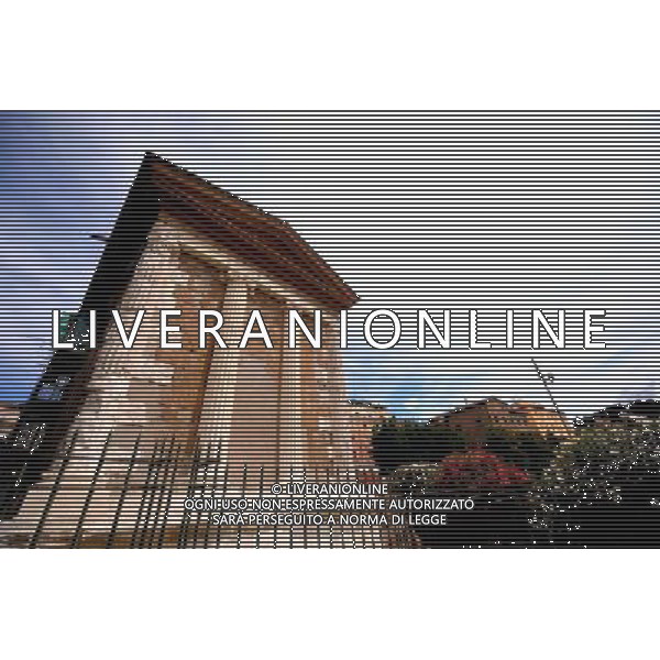 (140710) -- ROME, July 10, 2014 () -- Photo taken on July 10, 2014 shows the reopened Temple of Portunus in Rome, capital of Italy. The Temple of Portunus reopened here Wednesday after a long time restoration supported by World Monuments Fund. Temple of Portunus was built in 75 BC, and it was the main temple dedicated to the God Portunus in Rome. (/Xu Nizhi) (zjl) ©PHOTOSHOT/Agenzia Aldo Liverani sas - - ITALY ONLY - EDITORIAL USE ONLY - Riapertura del Tempio di Portuno a Roma, in Italia, 10 luglio 2014 dopo un lungo restauro sostenuto dalla World Monuments Fund, fu costruito nel 75 aC, ed era il tempio principale dedicato al dio Portunus a Roma