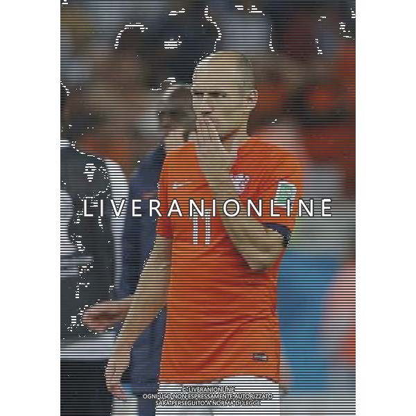 (140709) -- SAO PAULO, July 9, 2014 () -- Netherlands\' Arjen Robben reacts after a semifinal match between Netherlands and Argentina of 2014 FIFA World Cup at the Arena de Sao Paulo Stadium in Sao Paulo, Brazil, on July 9, 2014. Argentina won 4-2 on penalties over Netherlands after a 0-0 tie and qualified for the final on Wednesday. (/Wang Lili)(pcy) ©PHOTOSHOT/Agenzia Aldo Liverani sas - - ITALY ONLY - EDITORIAL USE ONLY - Olanda e Argentina semifinale della Coppa del mondo FIFA 2014 presso l\'Arena de Sao Paulo Stadium di San Paolo, Brasile, il 9 luglio 2014. Argentina ha vinto 4-2 ai rigori e qualificata per la finale