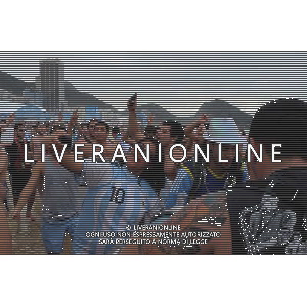 Supporters Argentine sur la plage de Copacabana - 11.07.2014 - Coupe du Monde 2014 - Bresil Photo : Dave Winter / Icon SPort /Agenzia Aldo Liverani sas - ITALY ONLY - EDITORIAL USE ONLY - Tifosi sulla spiaggia di Copacabana per la Coppa del Mondo Fifa Brasile 2014