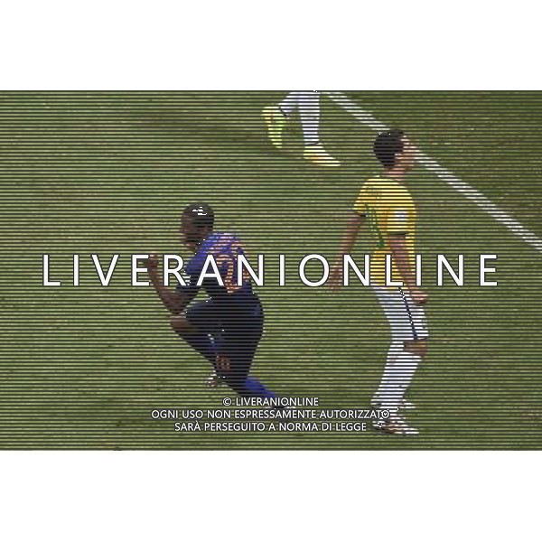 (140712) -- BRASILIA, July 12, 2014 () -- Netherlands\' Georginio Wijnaldum (L) celebrates after scoring a goal during the third place play-off match between Brazil and Netherlands of 2014 FIFA World Cup at the Estadio Nacional Stadium in Brasilia, Brazil, on July 12, 2014. Netherlands won 3-0 over Brazil and took the third place of the tournament on Saturday. (/Lui Siu Wai)(pcy) AG ALDO LIVERANI SAS ONLY ITALY