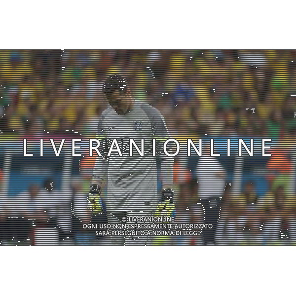 (140712) -- BRASILIA, July 12, 2014 () -- Brazil\'s goalkeeper Julio Cesar reacts during the third place play-off match between Brazil and Netherlands of 2014 FIFA World Cup at the Estadio Nacional Stadium in Brasilia, Brazil, on July 12, 2014.(/Yang Lei)(rh) AG ALDO LIVERANI SAS ONLY ITALY