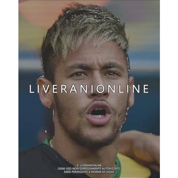 (140712) -- BRASILIA, July 12, 2014 () -- Brazil\'s Neymar sings Brazilian national anthem on the bench before the third place play-off match between Brazil and Netherlands of 2014 FIFA World Cup at the Estadio Nacional Stadium in Brasilia, Brazil, on July 12, 2014.(/Guo Yong)(pcy) AG ALDO LIVERANI SAS ONLY ITALY