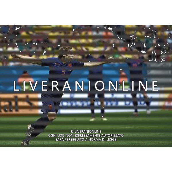 (140712) -- BRASILIA, July 12, 2014 () -- Netherlands\' Daley Blind celebrates after scoring a goal during the third place play-off match between Brazil and Netherlands of 2014 FIFA World Cup at the Estadio Nacional Stadium in Brasilia, Brazil, on July 12, 2014.(/Guo Yong)(pcy) AG ALDO LIVERANI SAS ONLY ITALY