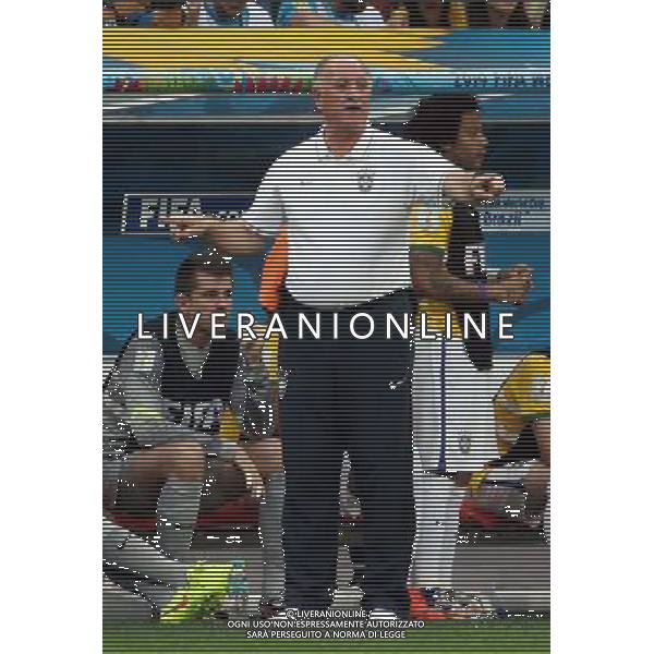 (140712) -- BRASILIA, July 12, 2014 () -- Brazil\'s coach Luiz Felipe Scolari reacts during the third place play-off match between Brazil and Netherlands of 2014 FIFA World Cup at the Estadio Nacional Stadium in Brasilia, Brazil, on July 12, 2014.(/Cao Can)(rh) AG ALDO LIVERANI SAS ONLY ITALY