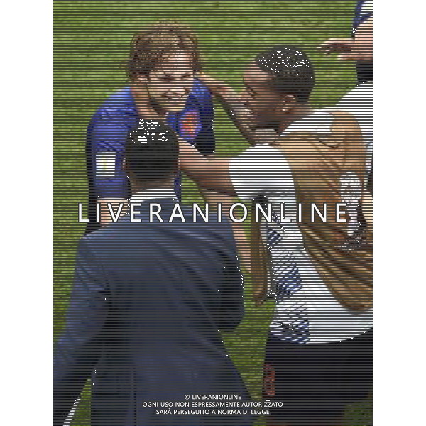 (140712) -- BRASILIA, July 12, 2014 () -- Netherlands\' Daley Blind (L) celebrates with Leroy Fer (R) after scoring a goal during the third place play-off match between Brazil and Netherlands of 2014 FIFA World Cup at the Estadio Nacional Stadium in Brasilia, Brazil, on July 12, 2014.(/Lui Siu Wai)(pcy) AG ALDO LIVERANI SAS ONLY ITALY