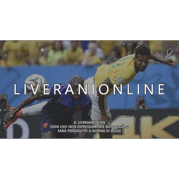 (140712) -- BRASILIA, July 12, 2014 () -- Netherlands\' Bruno Martins Indi vies with Brazil\'s Jo during the third place play-off match between Brazil and Netherlands of 2014 FIFA World Cup at the Estadio Nacional Stadium in Brasilia, Brazil, on July 12, 2014.(/Yang Lei)(rh) AG ALDO LIVERANI SAS ONLY ITALY