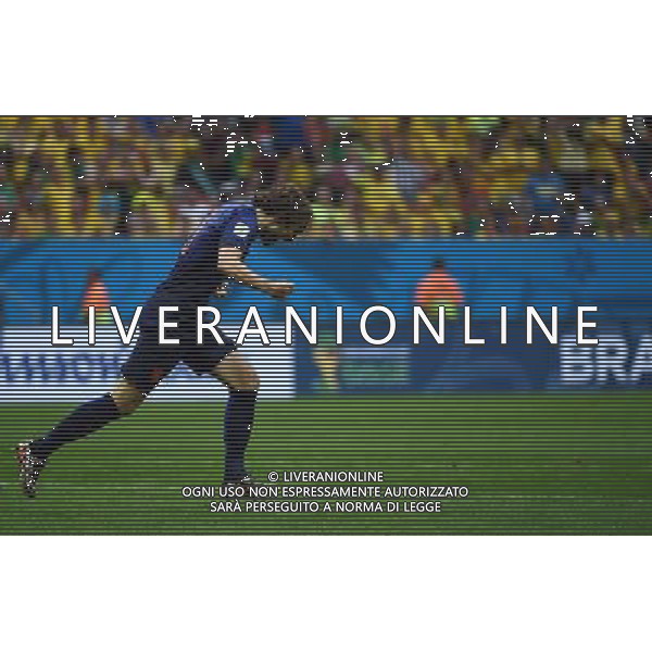 (140712) -- BRASILIA, July 12, 2014 () -- Netherlands\' Daley Blind celebrates after scoring a goal during the third place play-off match between Brazil and Netherlands of 2014 FIFA World Cup at the Estadio Nacional Stadium in Brasilia, Brazil, on July 12, 2014.(/Guo Yong)(pcy) AG ALDO LIVERANI SAS ONLY ITALY