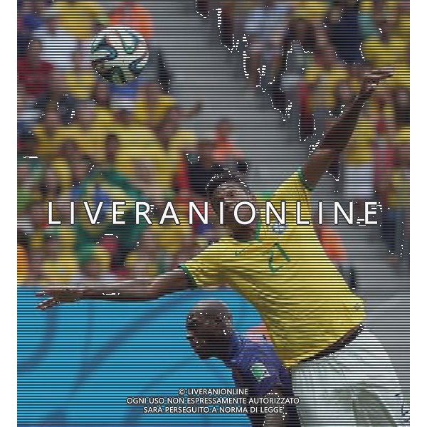 (140712) -- BRASILIA, July 12, 2014 () -- Netherlands\' Bruno Martins Indi vies with Brazil\'s Jo during the third place play-off match between Brazil and Netherlands of 2014 FIFA World Cup at the Estadio Nacional Stadium in Brasilia, Brazil, on July 12, 2014.(/Cao Can)(rh) AG ALDO LIVERANI SAS ONLY ITALY