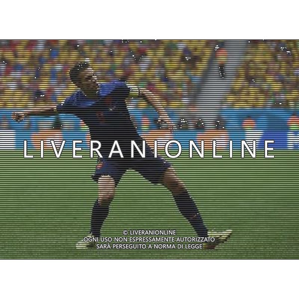 (140712) -- BRASILIA, July 12, 2014 () -- Netherlands\' Robin van Persie celebrates after scoring a penalty kick during the third place play-off match between Brazil and Netherlands of 2014 FIFA World Cup at the Estadio Nacional Stadium in Brasilia, Brazil, on July 12, 2014.(/Guo Yong)(pcy) AG ALDO LIVERANI SAS ONLY ITALY