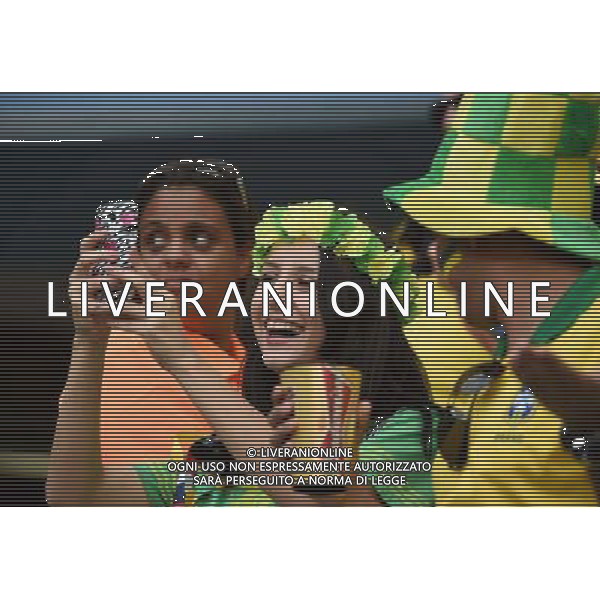 (140712) -- BRASILIA, July 12, 2014 () -- A Brazil\'s fan takes photo before the third place play-off match between Brazil and Netherlands of 2014 FIFA World Cup at the Estadio Nacional Stadium in Brasilia, Brazil, on July 12, 2014.(/Guo Yong)(pcy) AG ALDO LIVERANI SAS ONLY ITALY